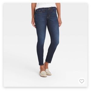 Universal Thread Mid Rise “Skinny” Jeans